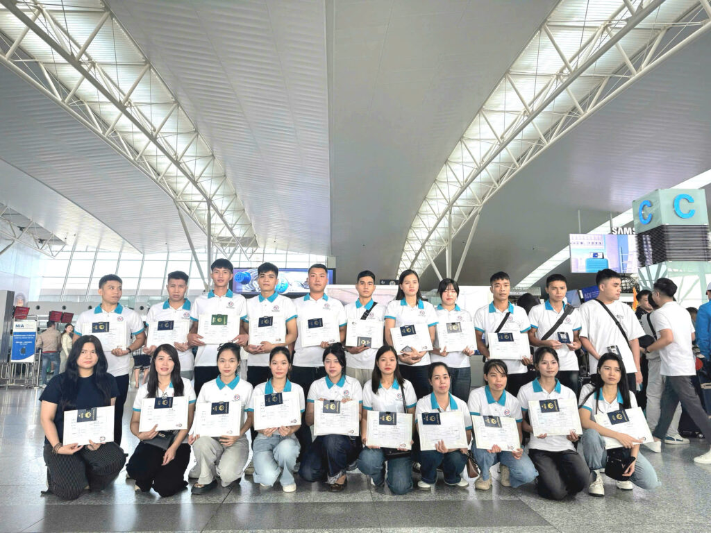 CẬP NHẬT LAO ĐỘNG XUẤT CẢNH THÁNG 10/2025 TẠI CTY DU HỌC DANH TRƯỜNG 3 6