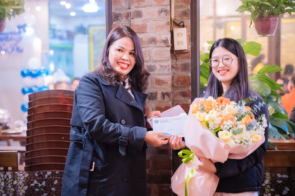 bamboo-edu-tọa-dam-ngay-nha-giao-viet-nam